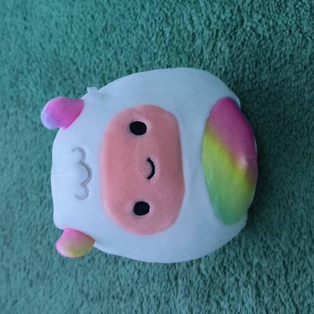 yuri the yeti squishmallow